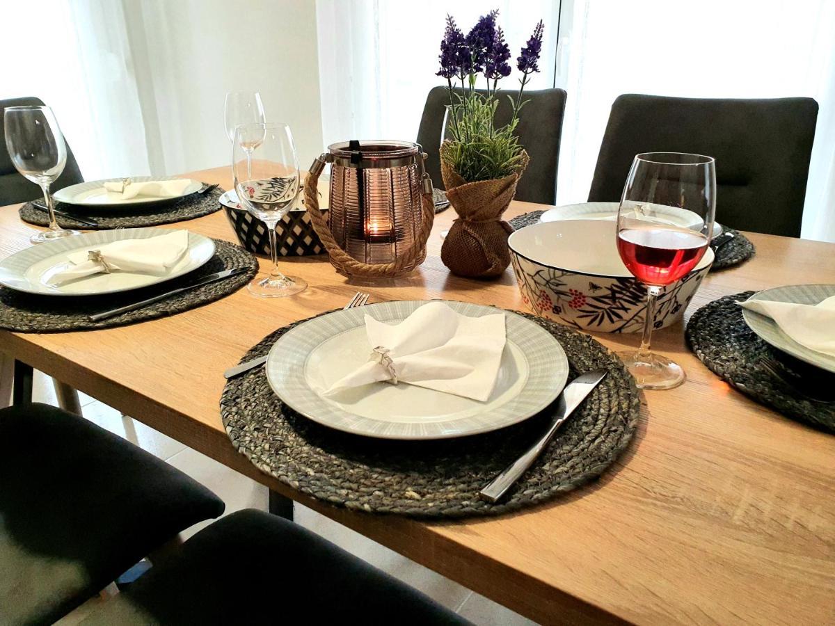 Néa Péramos Onar Luxury Apartment מראה חיצוני תמונה