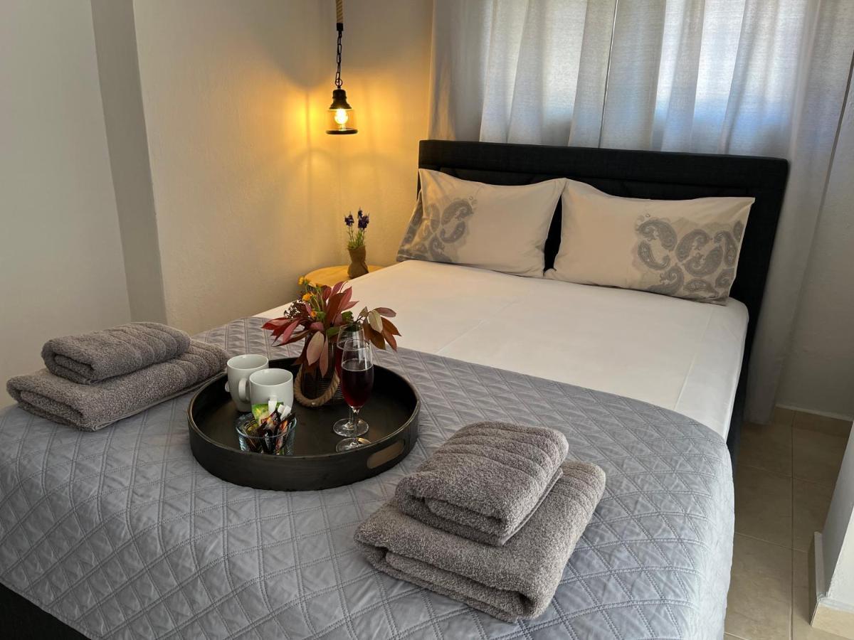 Néa Péramos Onar Luxury Apartment מראה חיצוני תמונה